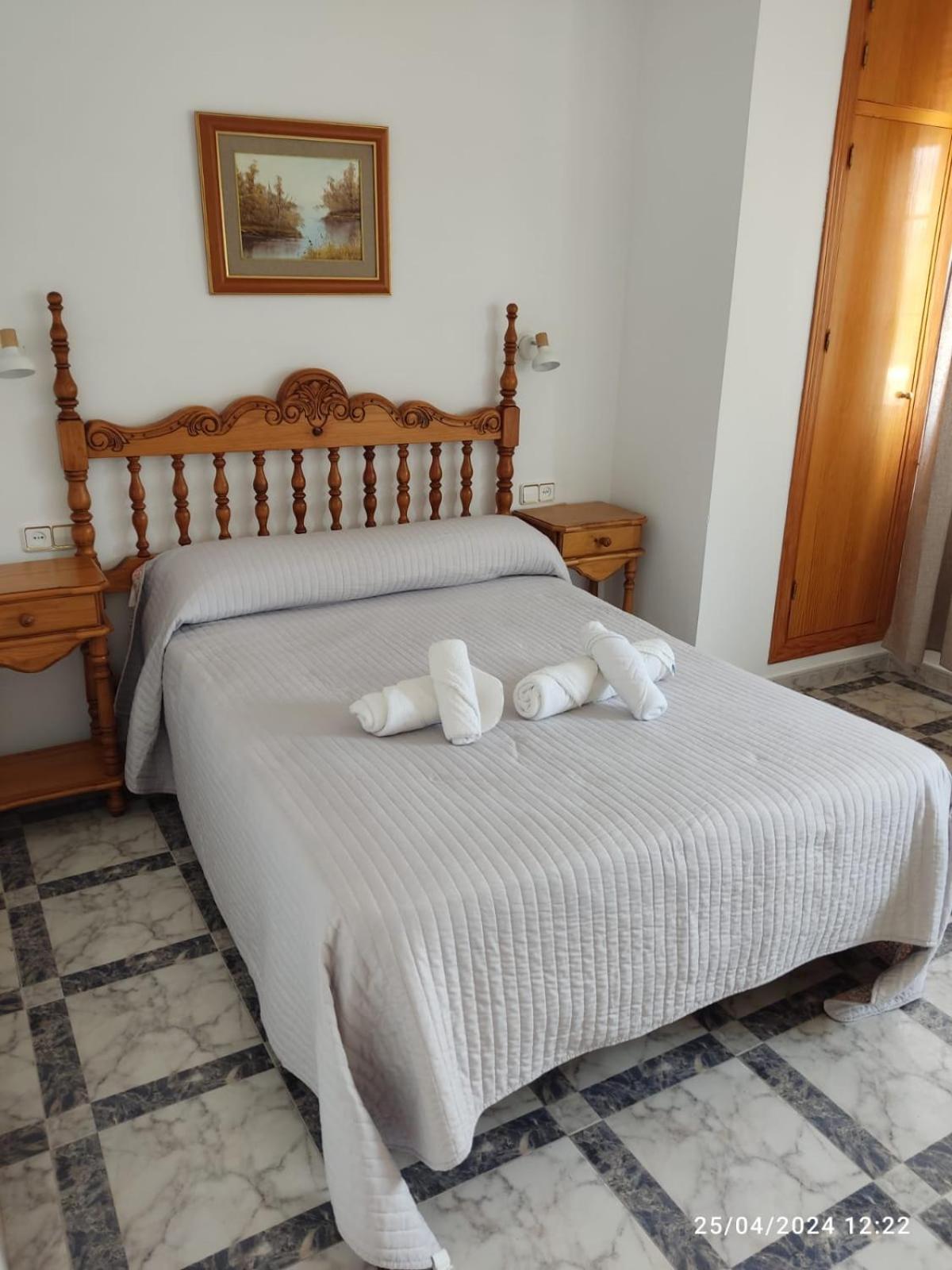 Hostal Quinto Pino Chipiona Exterior photo