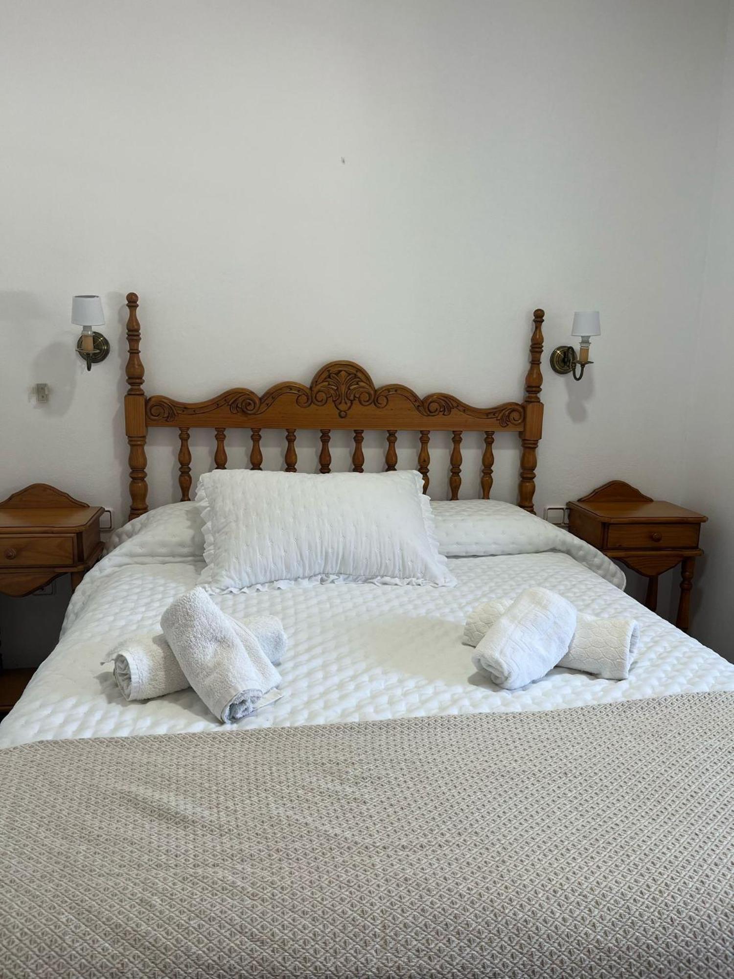 Hostal Quinto Pino Chipiona Exterior photo