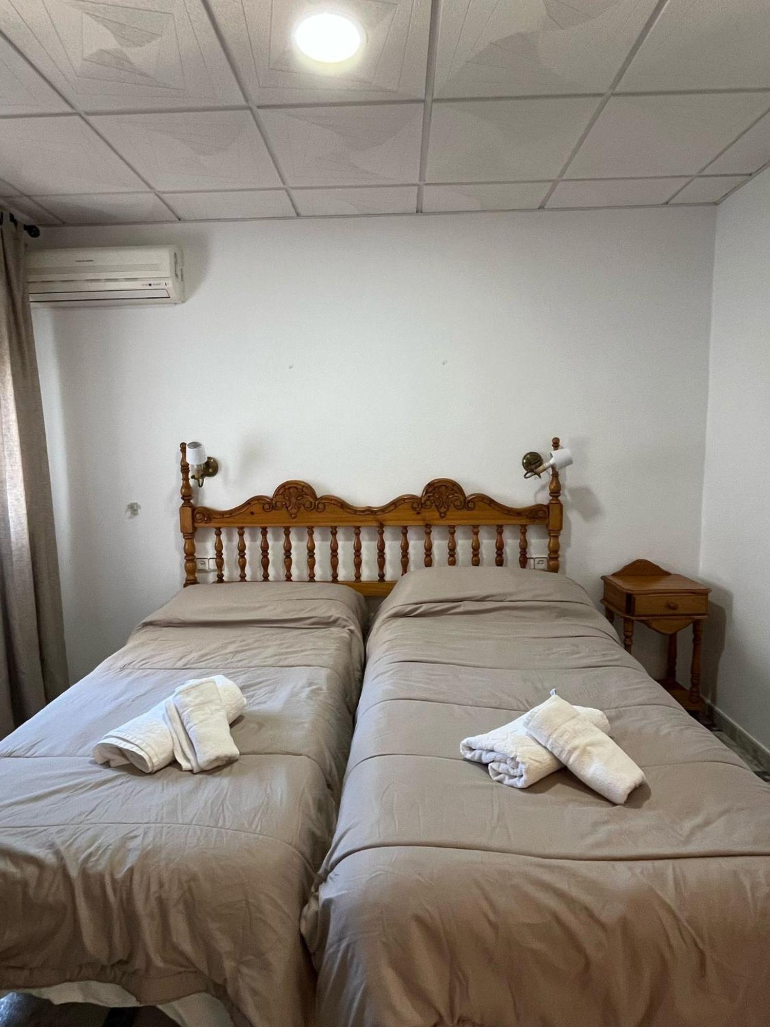 Hostal Quinto Pino Chipiona Exterior photo